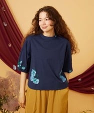 GJKJD32150 Jocomomola(ホコモモラ) 【接触冷感】Amigo フラワー刺繍プリントカットソー ネイビー