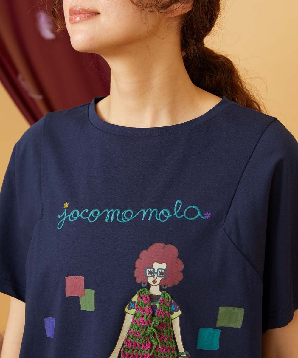 GJKJD33160 Jocomomola(ホコモモラ) 【接触冷感】Amigo ガールプリントTシャツ ネイビー