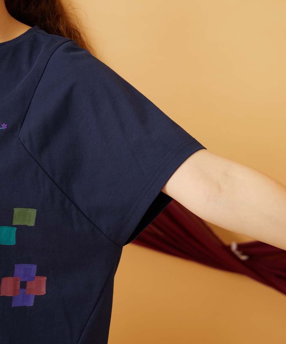 GJKJD33160 Jocomomola(ホコモモラ) 【接触冷感】Amigo ガールプリントTシャツ ネイビー