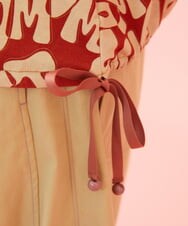 GJKJE04200 Jocomomola(ホコモモラ) Firma 総柄ドロストカットソー レッド