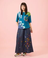 GJKJE35180 Jocomomola(ホコモモラ) Arte Libre プリントカットソー ブルー