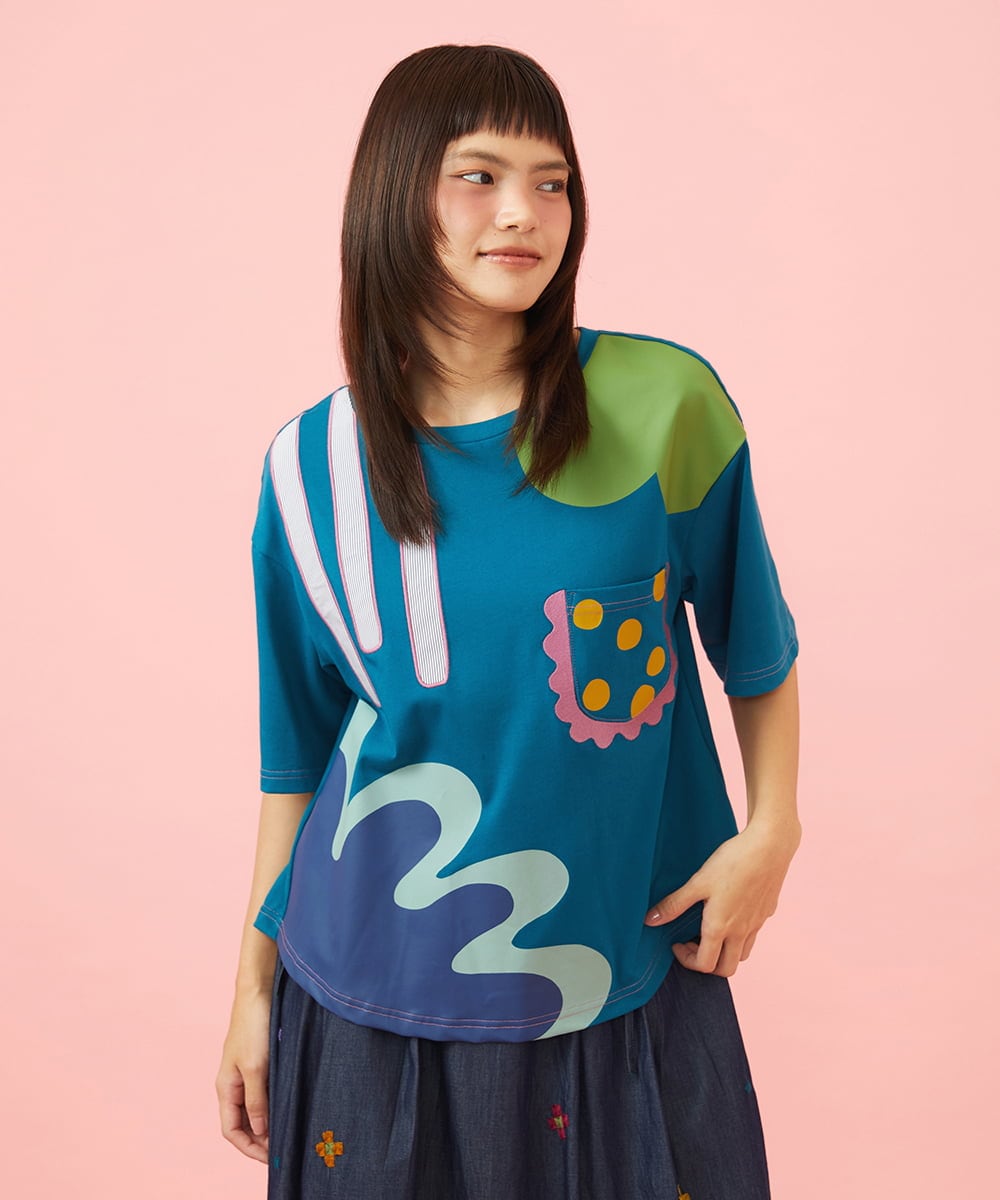 GJKJE35180 Jocomomola(ホコモモラ) Arte Libre プリントカットソー ブルー