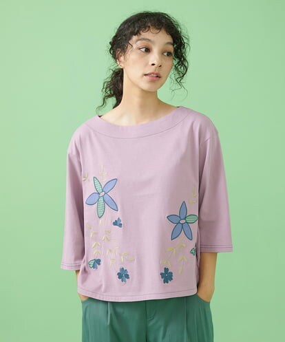 GJKJT38150  Jugar フラワーアップリケTシャツ