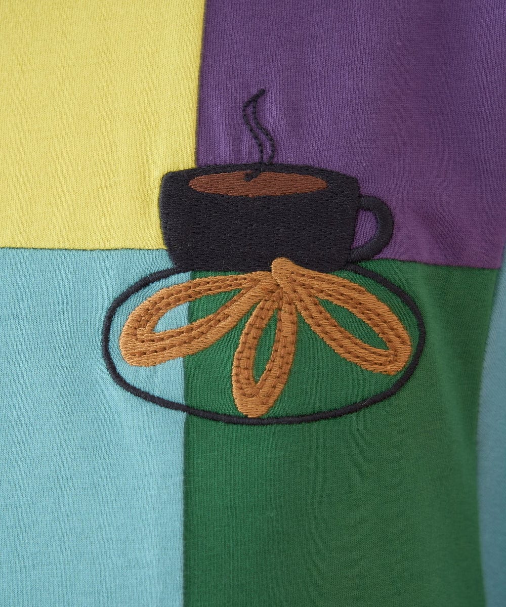 GJKJV01170 Jocomomola(ホコモモラ) CHURROS 刺繍入り配色パッチワークTシャツ ライトブルー