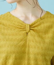 GJKJW37150 Jocomomola(ホコモモラ) Espejismo シャーリングジャカードカットソー イエロー