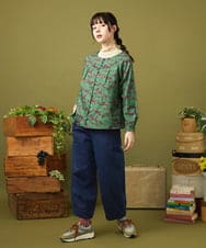 GJKLA32110 Jocomomola(ホコモモラ) レーヨンベアフライス フラワーモチーフハイネックカットソー グリーン