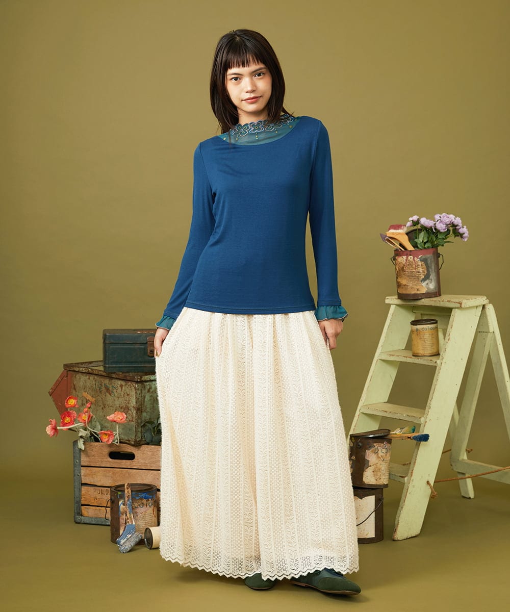 GJKLD31120 Jocomomola(ホコモモラ) レーヨンベアフライス フラワー刺繍シフォンフリルカットソー ブルー