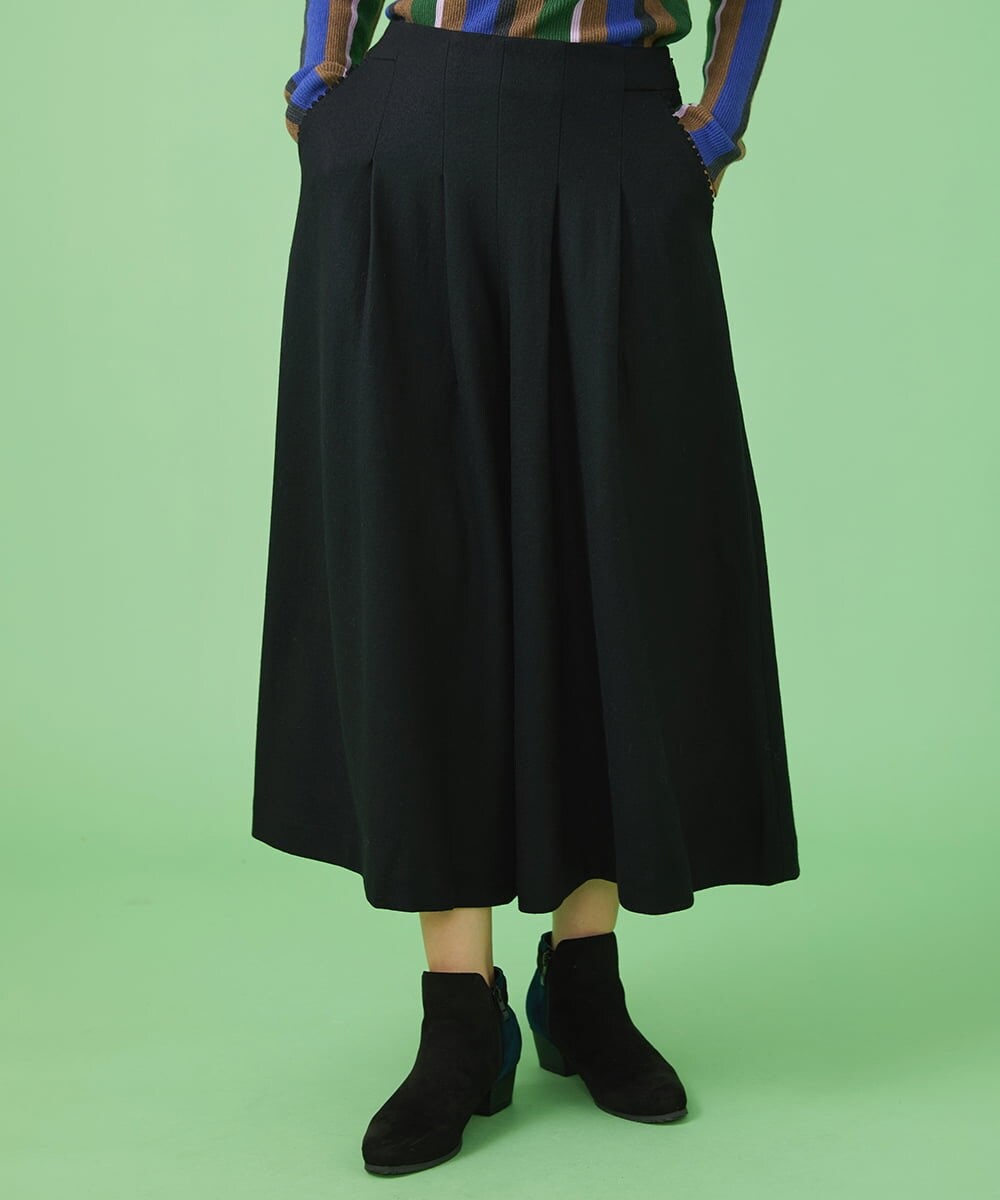 GJLAV51220 Jocomomola(ホコモモラ) 圧縮ウール天竺 ワイドパンツ ブラック