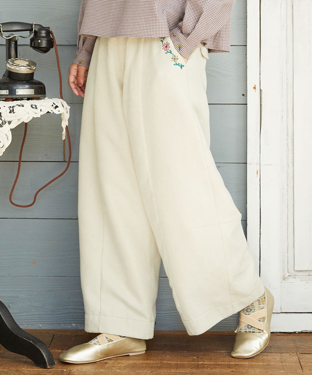 GJLCD32200 Jocomomola(ホコモモラ) Pradera ピーチ起毛ワイドパンツ ベージュ