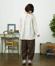 GJLDD36180 Jocomomola(ホコモモラ) Pluma de flecha カーブシルエットパンツ ブラウン