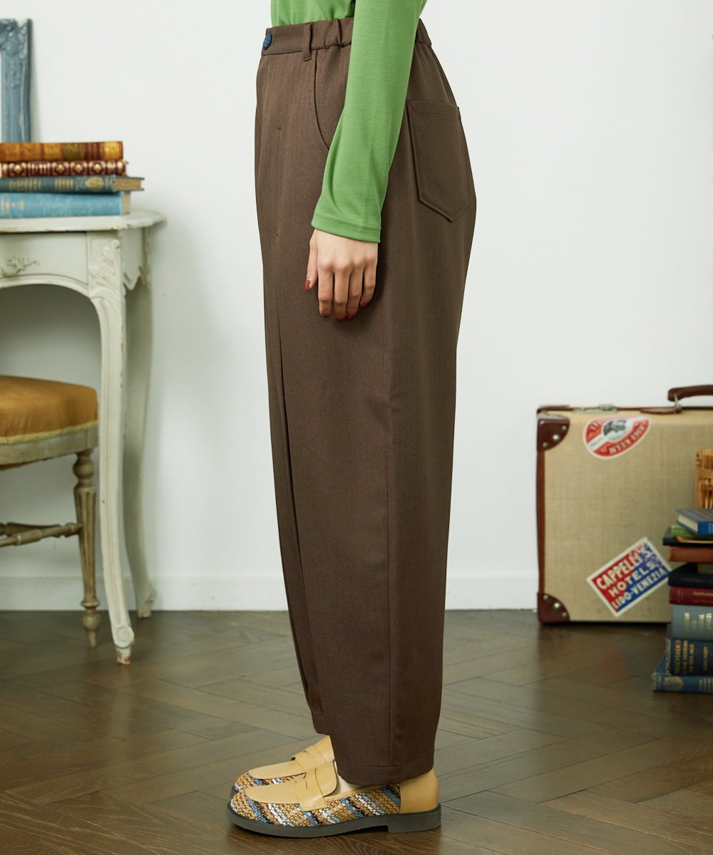 GJLDD36180 Jocomomola(ホコモモラ) Pluma de flecha カーブシルエットパンツ ブラウン