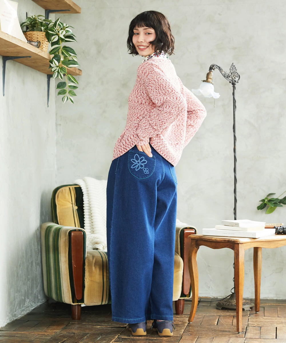 GJLDE39180 Jocomomola(ホコモモラ) デニムカーブシルエットパンツ ネイビー