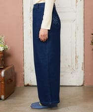 GJLDE39180 Jocomomola(ホコモモラ) デニムカーブシルエットパンツ ネイビー