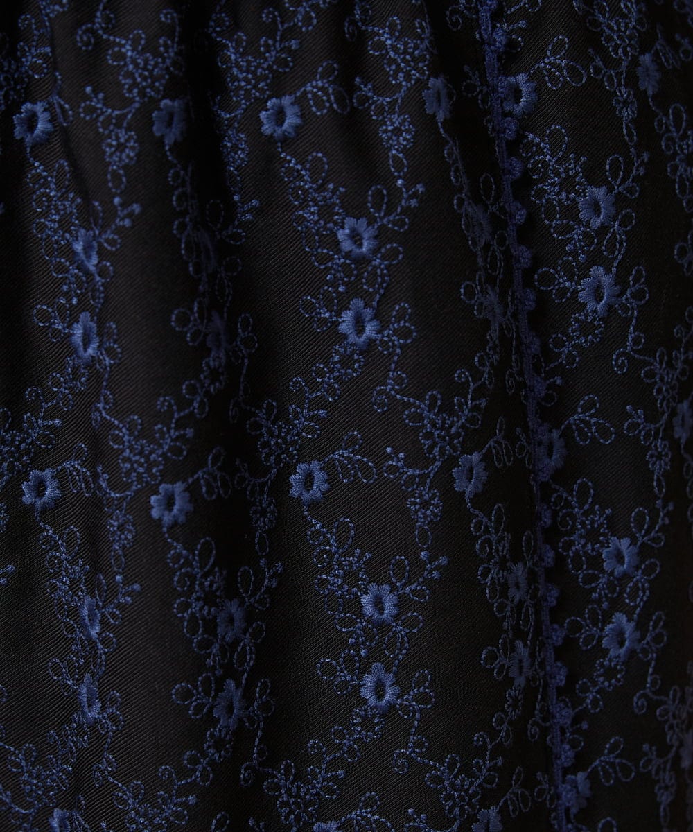 GJLDE41240 Jocomomola(ホコモモラ) フラワースカラップ総刺繍ワイドパンツ ブラック