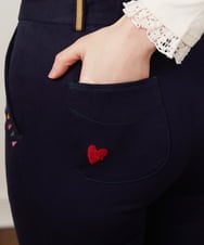 GJLFA34180 Jocomomola(ホコモモラ) Bandera 刺繍ツイルストレッチパンツ ネイビー