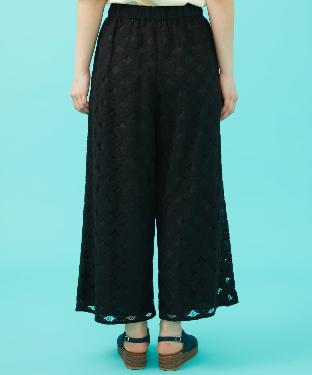GJLGA36230 Jocomomola(ホコモモラ) Flor 総レースワイドパンツ ブラック