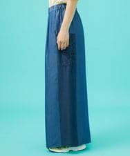 GJLGB41200 Jocomomola(ホコモモラ) Flor pintada テンセルデニムワイドパンツ ライトブルー
