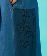 GJLGB41200 Jocomomola(ホコモモラ) Flor pintada テンセルデニムワイドパンツ ライトブルー