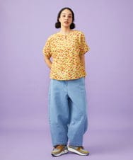 GJLGD33180 Jocomomola(ホコモモラ) Superposicion カーブシルエットデニムパンツ ライトブルー