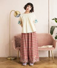 GJLGE02230 Jocomomola(ホコモモラ) Dulcinea チェックスカラップ刺繍入りワイドパンツ オレンジ×パープル