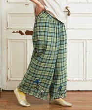 GJLGE02230 Jocomomola(ホコモモラ) Dulcinea チェックスカラップ刺繍入りワイドパンツ グリーン×ブルー