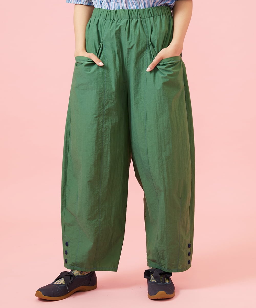 GJLHD36200 Jocomomola(ホコモモラ) 【早割10％OFF】カーブシルエットワイドパンツ グリーン