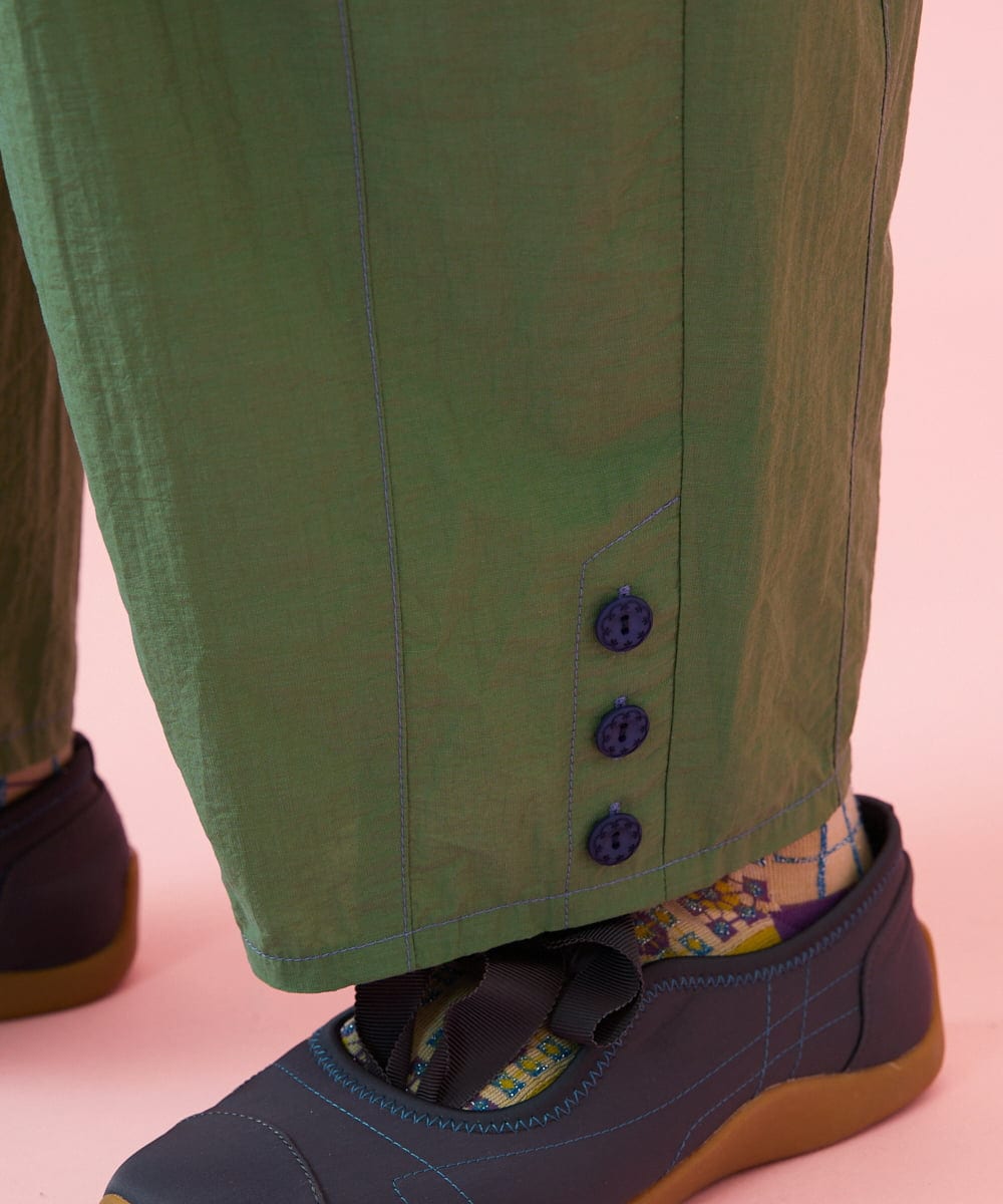 GJLHD36200 Jocomomola(ホコモモラ) 【早割10％OFF】カーブシルエットワイドパンツ グリーン