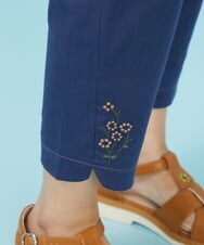 GJLHS33150 Jocomomola(ホコモモラ) フラワー刺繍 カラーツイルパンツ グリーン