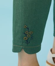 GJLHS33150 Jocomomola(ホコモモラ) フラワー刺繍 カラーツイルパンツ グリーン