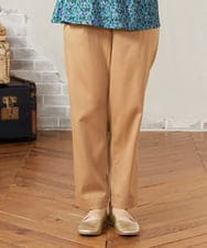 GJLJA33170 Jocomomola(ホコモモラ) Liso ツイルテーパードパンツ ベージュ