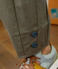 GJLJB37200 Jocomomola(ホコモモラ) Ba lon カーブシルエットワイドパンツ グレーカーキ