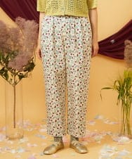 GJLJD01200 Jocomomola(ホコモモラ) Aves ツイルプリントテーパードパンツ ベージュ