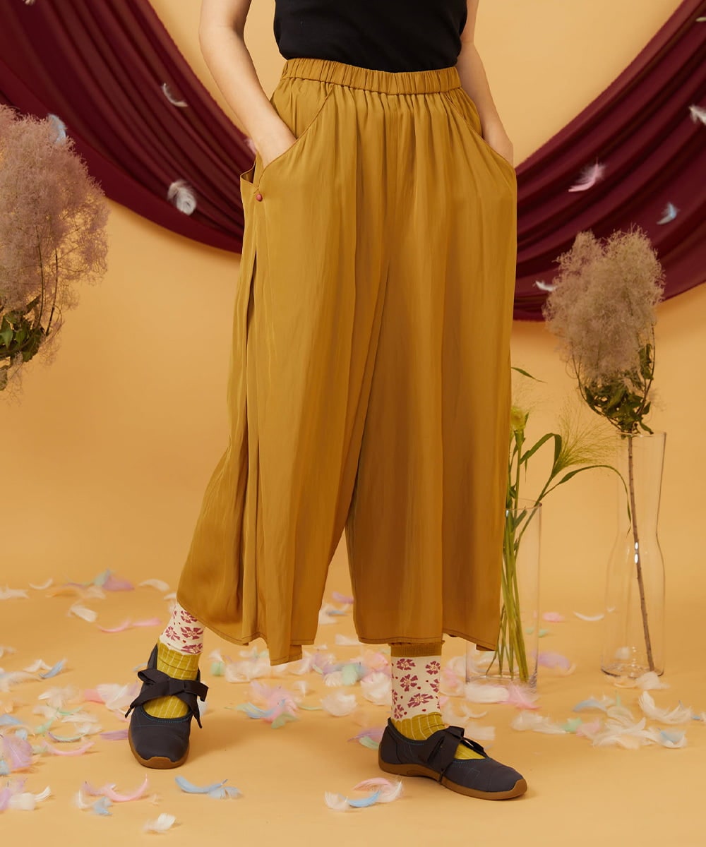 GJLJD33180 Jocomomola(ホコモモラ) Sacudida サテンワイドパンツ マスタード