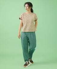 GJLJT37160 Jocomomola(ホコモモラ) タイプライター テーパードパンツ グリーン