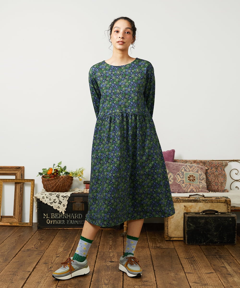 GJPCD30280 Jocomomola(ホコモモラ) Rocinante フラワープリント裏毛ワンピース ダークグレー