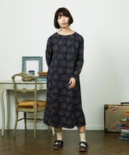 GJPDD30300 Jocomomola(ホコモモラ) Crisantemo curvo フラワー総刺繡ワンピース ネイビー