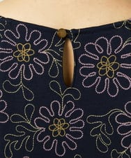 GJPDD30300 Jocomomola(ホコモモラ) Crisantemo curvo フラワー総刺繡ワンピース ネイビー