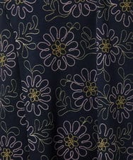 GJPDD30300 Jocomomola(ホコモモラ) Crisantemo curvo フラワー総刺繡ワンピース ネイビー