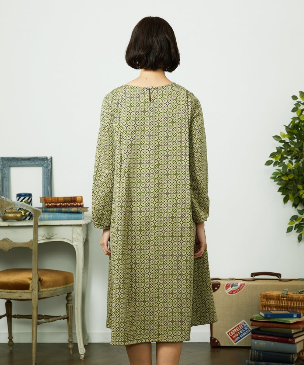 GJPDD31270 Jocomomola(ホコモモラ) Armadura de flores ジャカードワンピース ベージュ