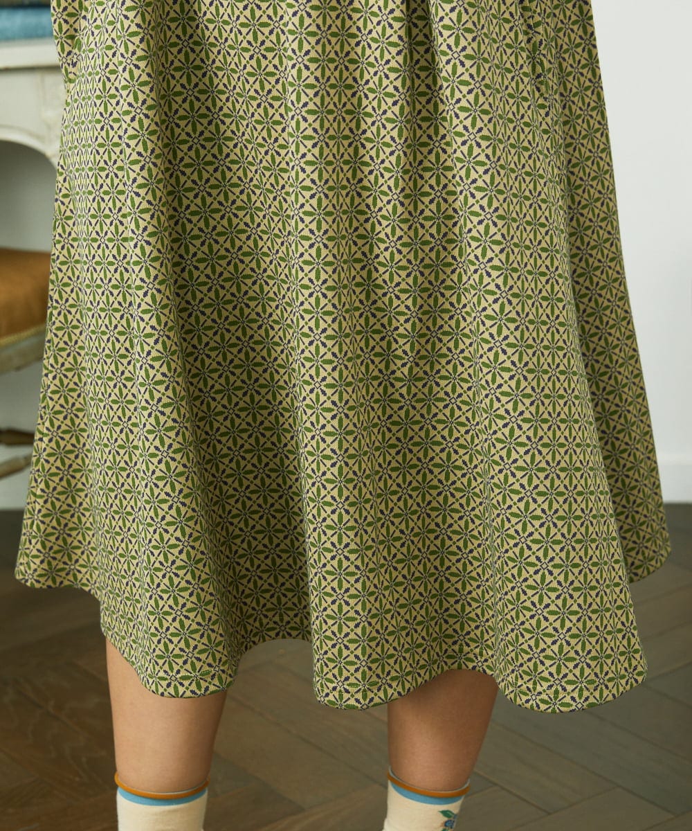 GJPDD31270 Jocomomola(ホコモモラ) Armadura de flores ジャカードワンピース ベージュ