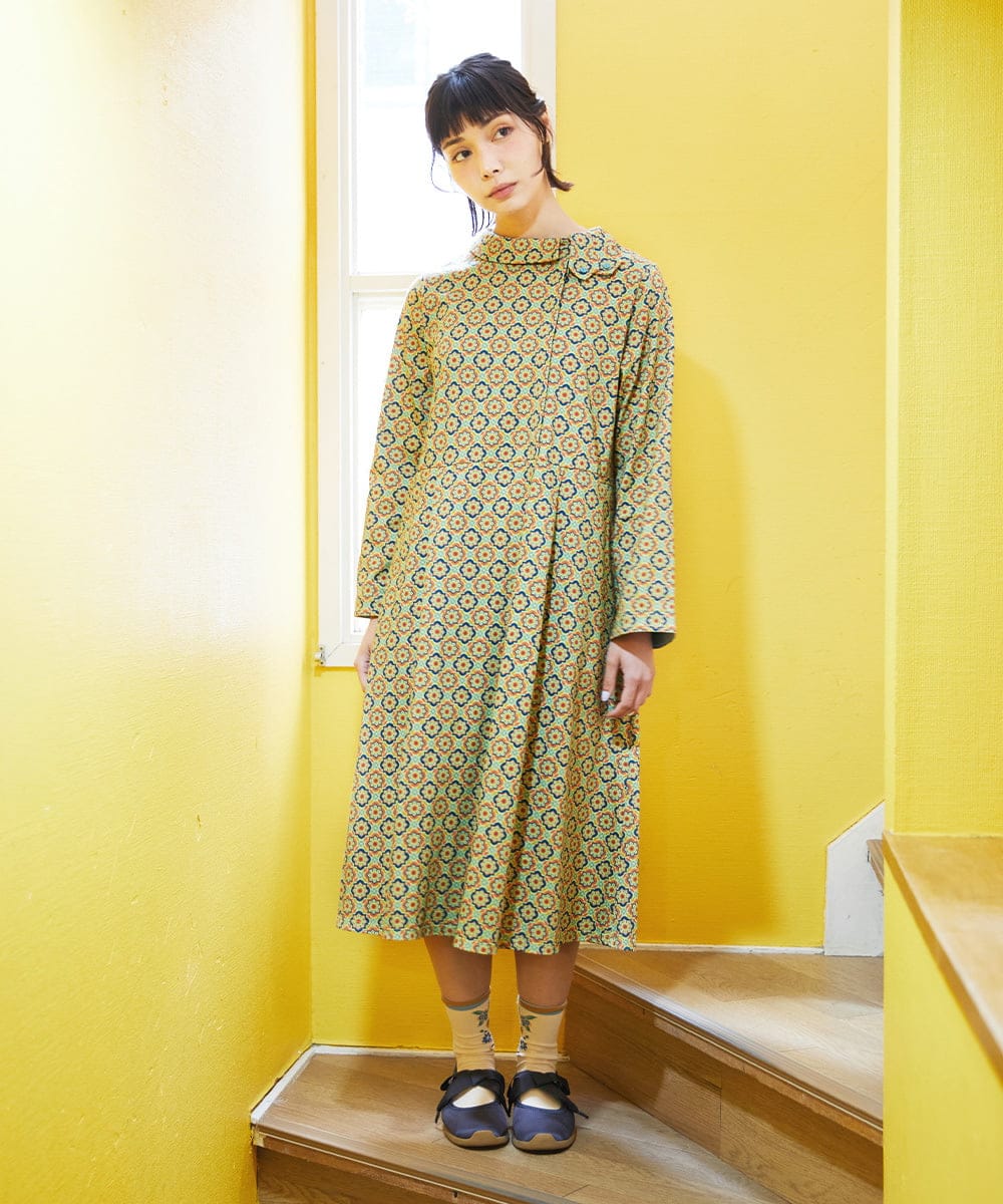 GJPFD30260 Jocomomola(ホコモモラ) En un sueno 幾何学プリントワンピース グリーン