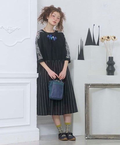 GJPGD70330 Jocomomola Calle Cervantes ドッキングワンピース