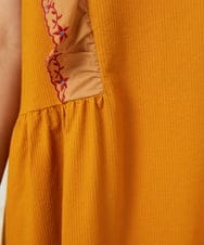 GJPHA32240 Jocomomola(ホコモモラ) Hiedra 刺繍フリル付きノースリーブワンピース ネイビー