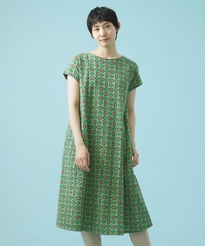 GJPHS32240  Trebol ジャカードワンピース