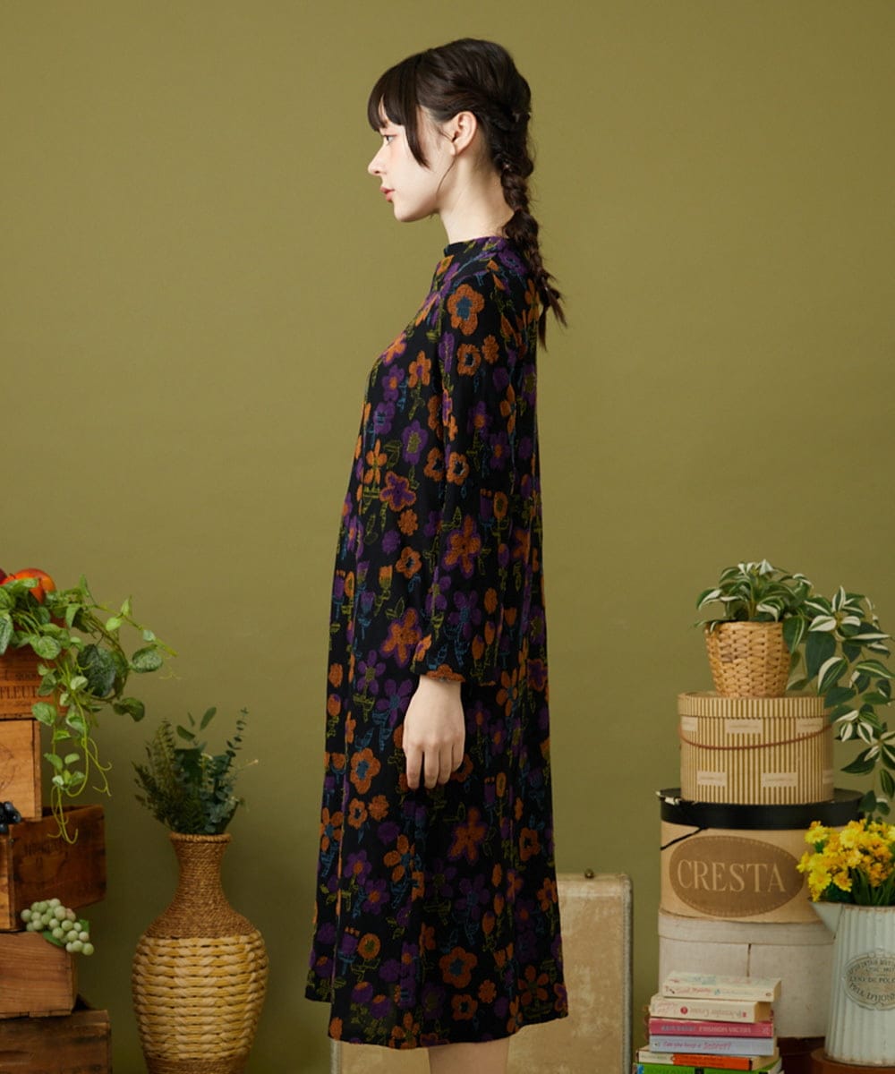 GJPJB39300 Jocomomola(ホコモモラ) Calle de los Jardines フラワージャカードワンピース ブラック