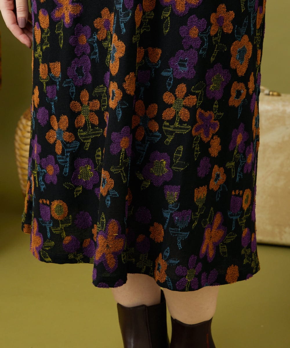 GJPJB39300 Jocomomola(ホコモモラ) Calle de los Jardines フラワージャカードワンピース ブラック