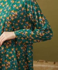 GJPJB42270 Jocomomola(ホコモモラ) Petalo フラワープリントワンピース グリーン