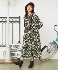 GJPJE04300 Jocomomola(ホコモモラ) Firma 総柄カットソーワンピース ベージュ