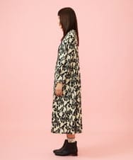 GJPJE04300 Jocomomola(ホコモモラ) Firma 総柄カットソーワンピース ベージュ