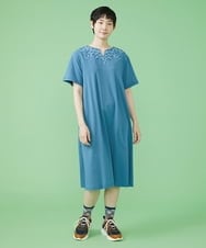 GJPJS33230 Jocomomola(ホコモモラ) Campo フラワー刺繍ワンピース ライトブルー